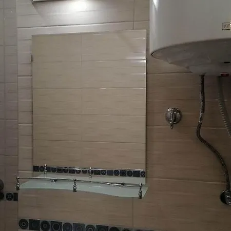 оазис 2 във * Warna