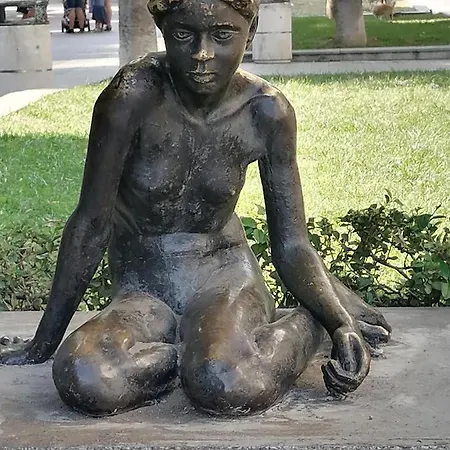 оазис 2 във Apartament *